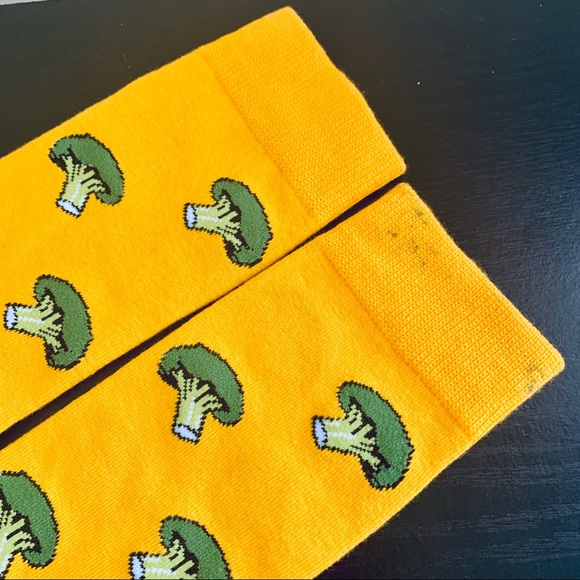 ππ Broccoli Crew Socks - Picture 5 of 5